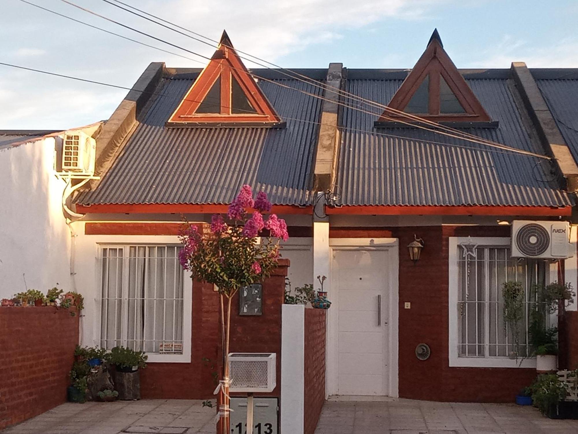 Departamentos Ensuenos Apartment Trelew Exterior photo